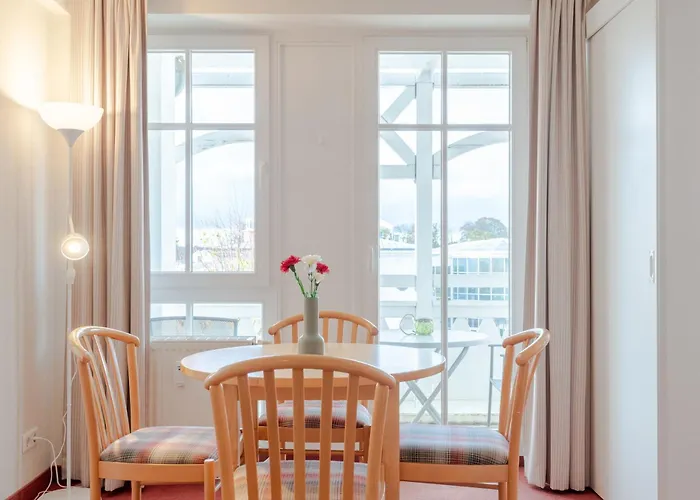 Lägenhet 428, Seepark *